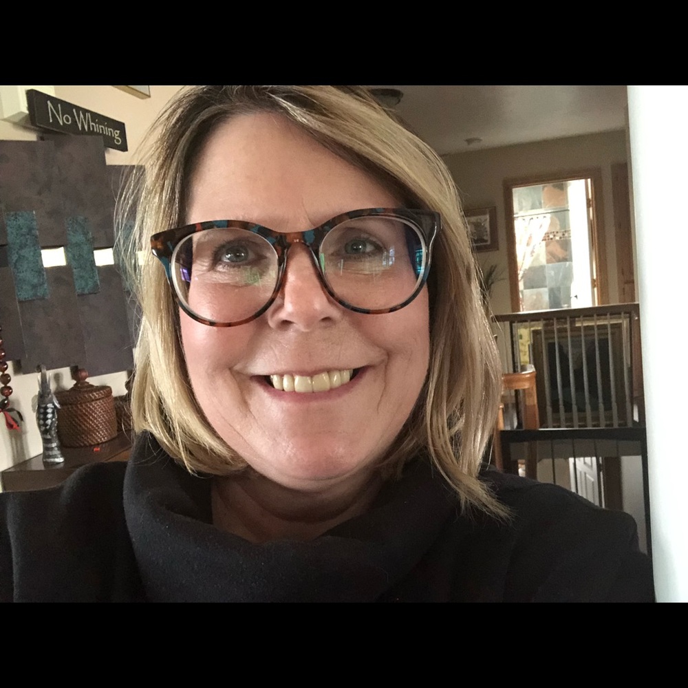 Meet your Posher, Theresa
